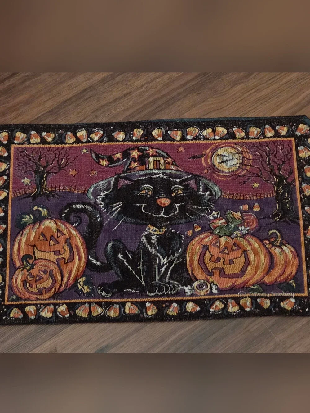 Halloween Cat & Jack-O'-Lantern Table Runner in Purple and Black - Unbranded